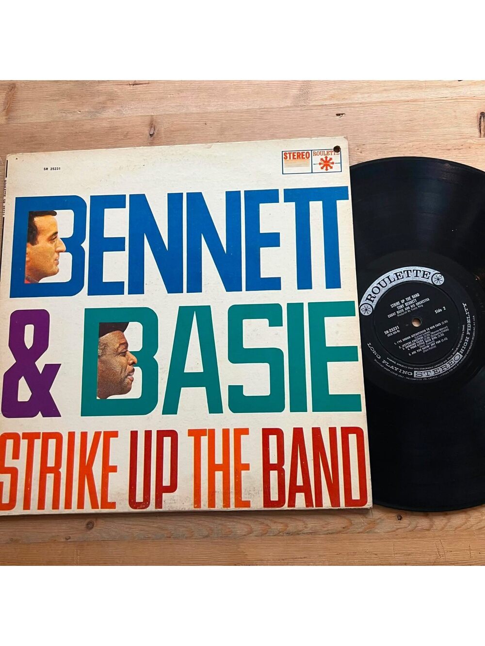 Bennett & Basie - Strike up the Band 33rpm VG+ VR27